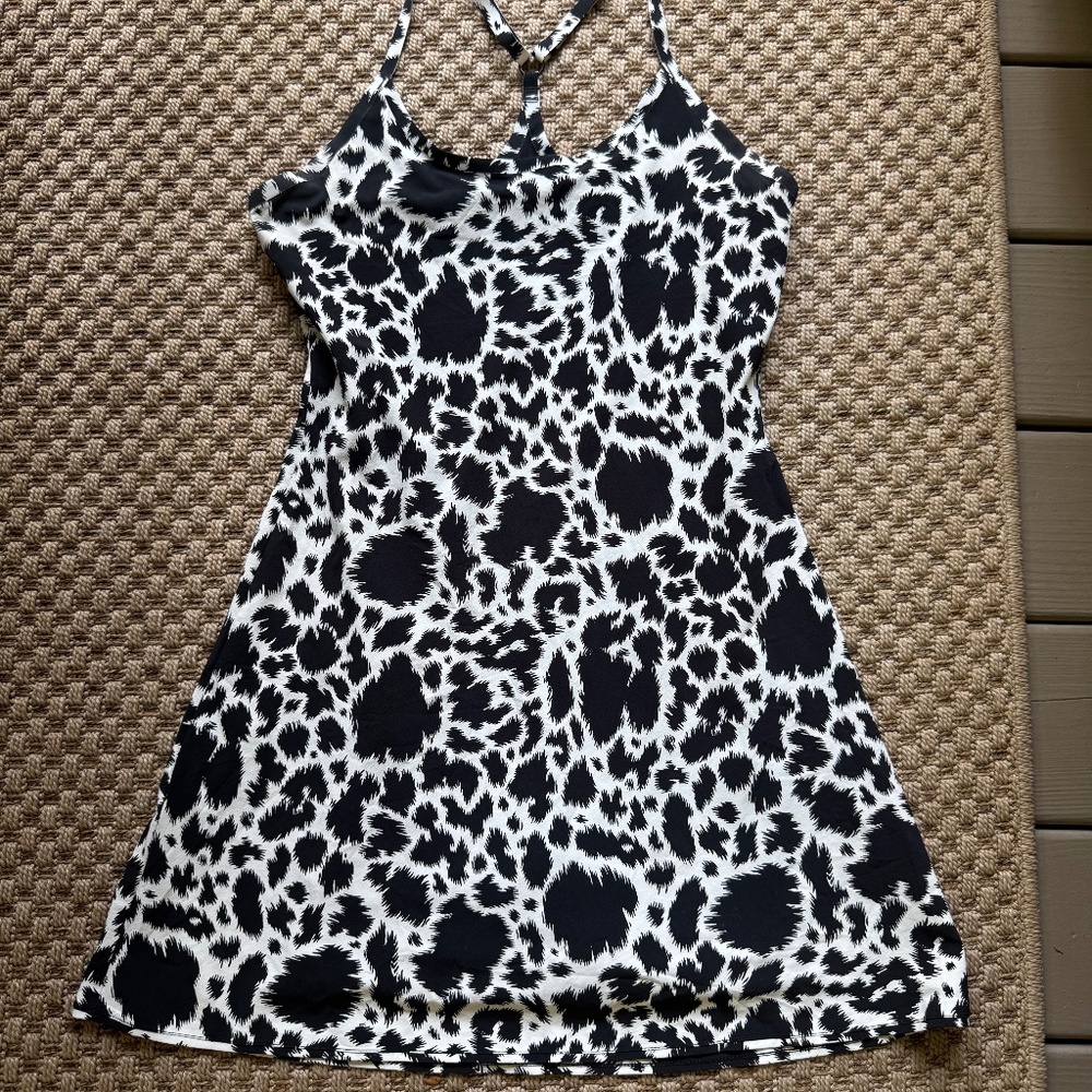 Outdoor Voices - The Exercise Dress - Dalmation - Picture 2 of 6